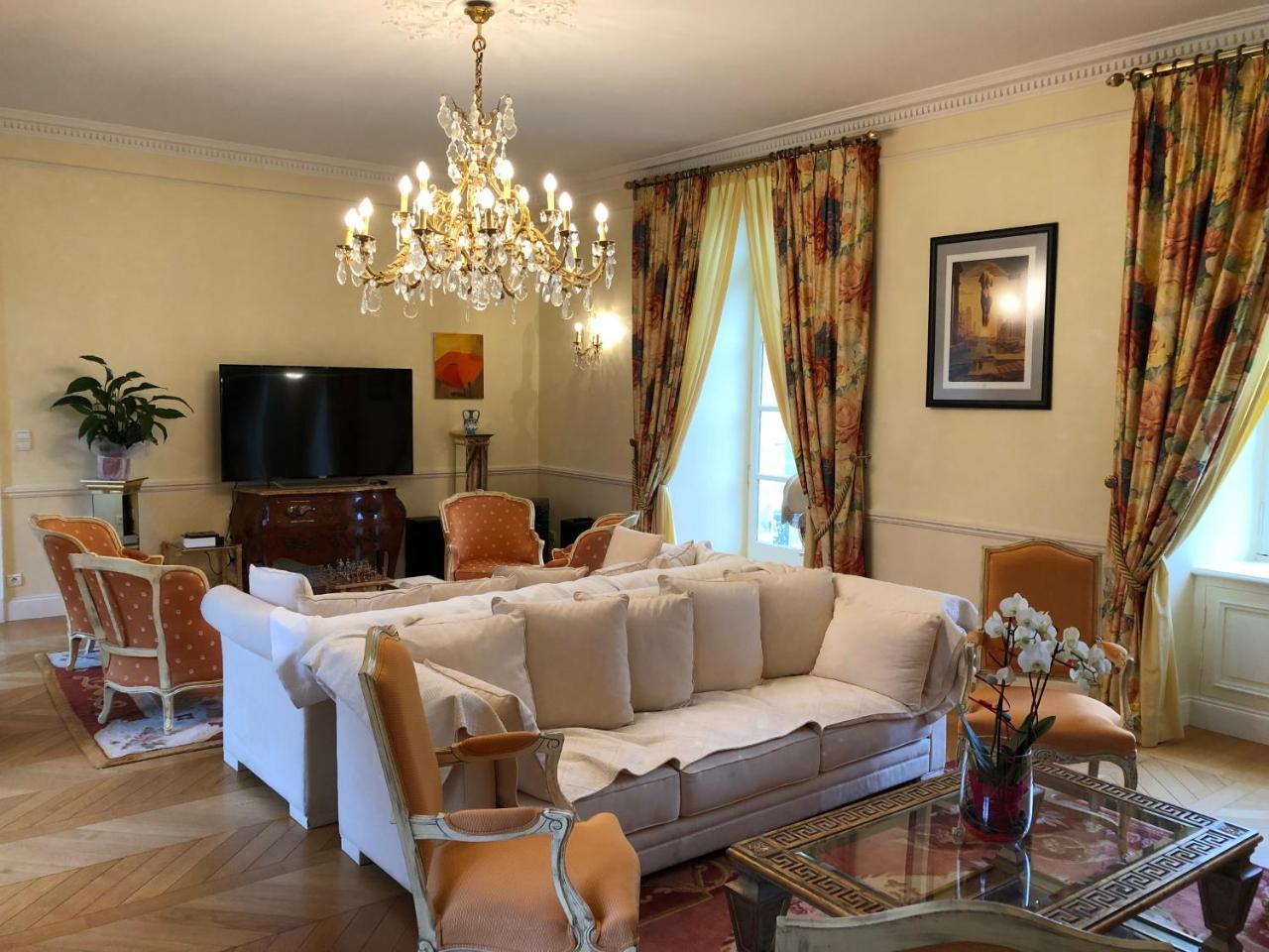 Chateau De Lannouan Landévant Exteriör bild